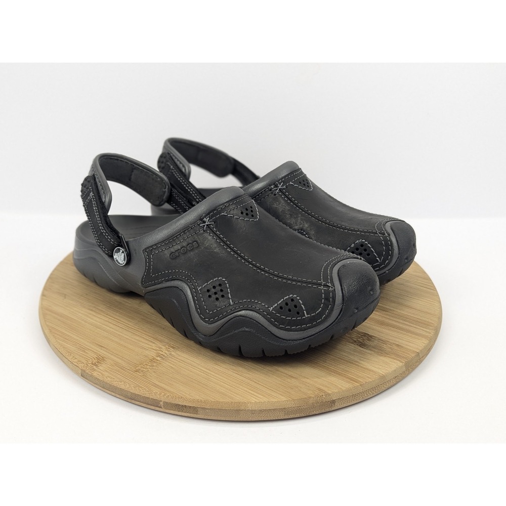Crocs Swiftwater Leather Clogs Mens 8 Black Gray Fisherman Shoes Adjustable